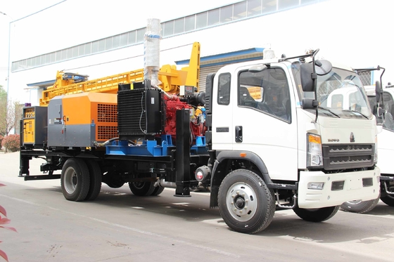 รถบรรทุกติดตั้งน้ําบ่อน้ํา ไฮดรอลิก Crawler Drill เครื่อง multifunctional