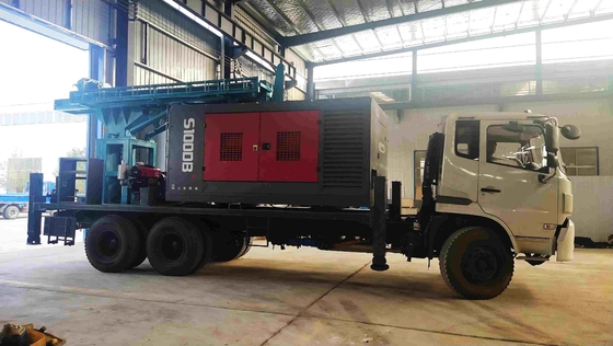รถบรรทุกติดตั้งน้ําบ่อน้ํา ไฮดรอลิก Crawler การเจาะ Rig หลายฟังก์ชัน