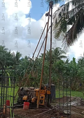 แท่นขุดเจาะสำรวจดินแท่นขุดเจาะน้ำมันทดสอบเครื่องเจาะ 42KW Engine
